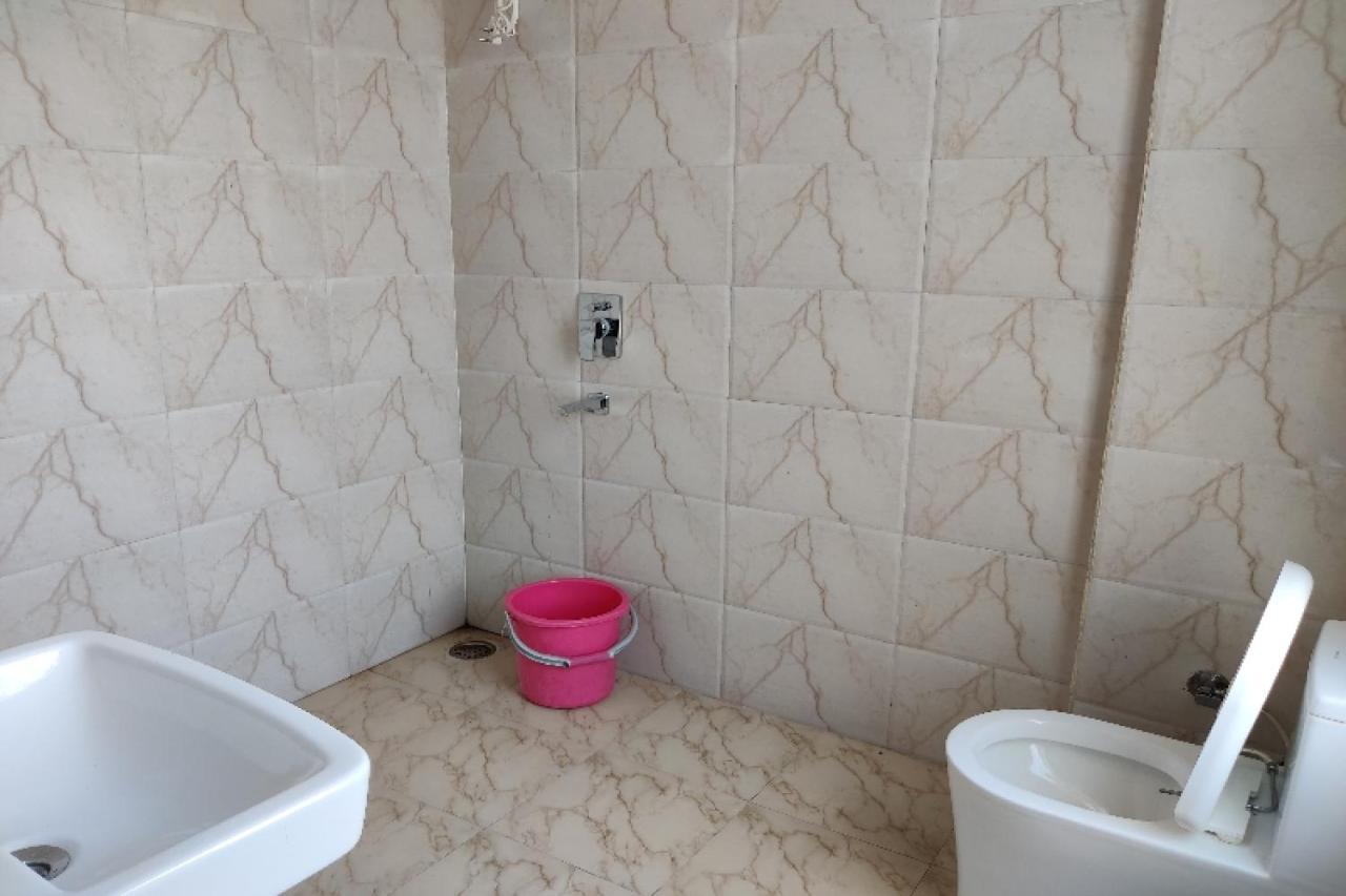 Oyo Hotel Laksh Kurukshetra Экстерьер фото